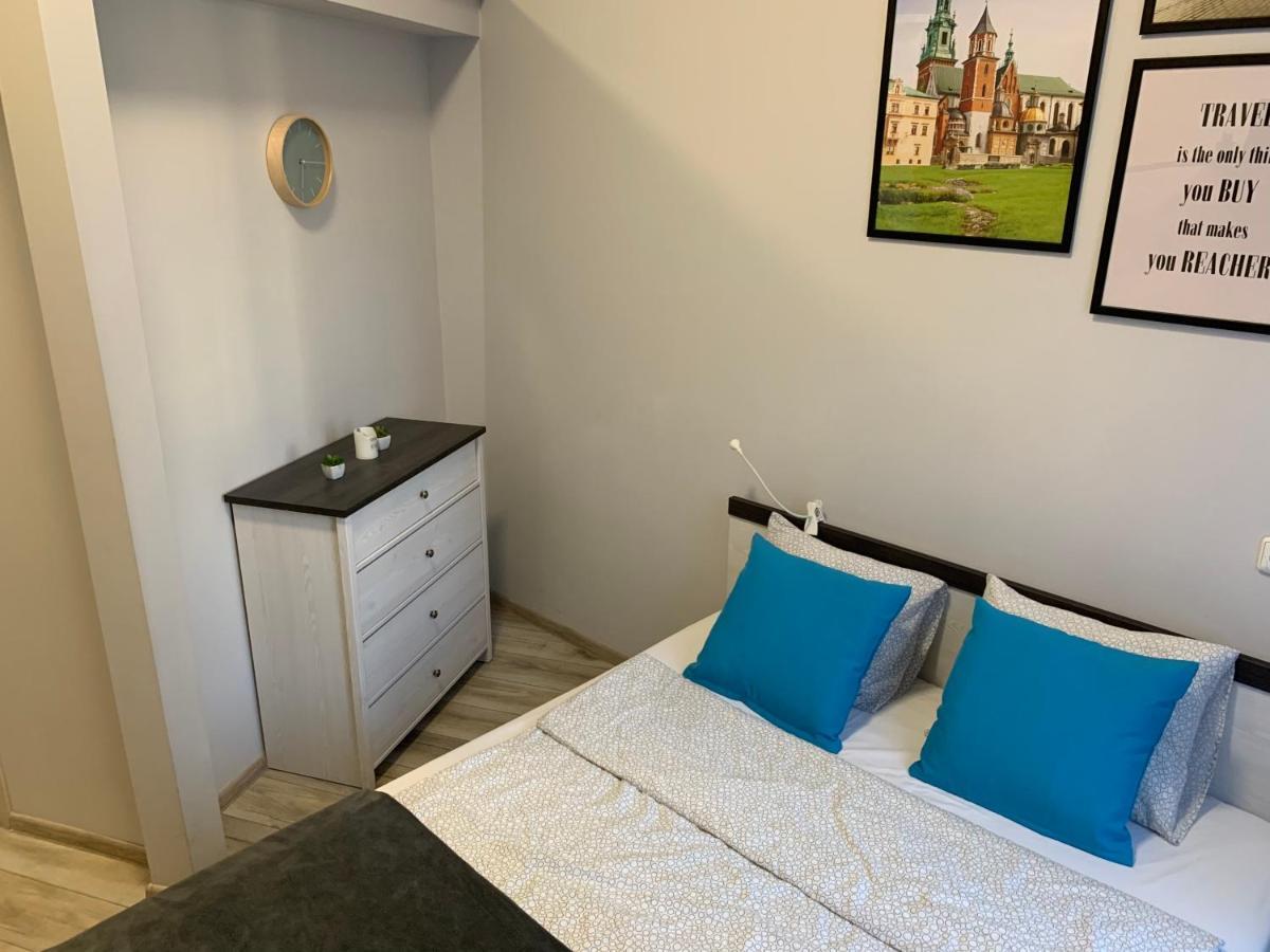 Discover Cracow Aparthostel 크라쿠프 외부 사진