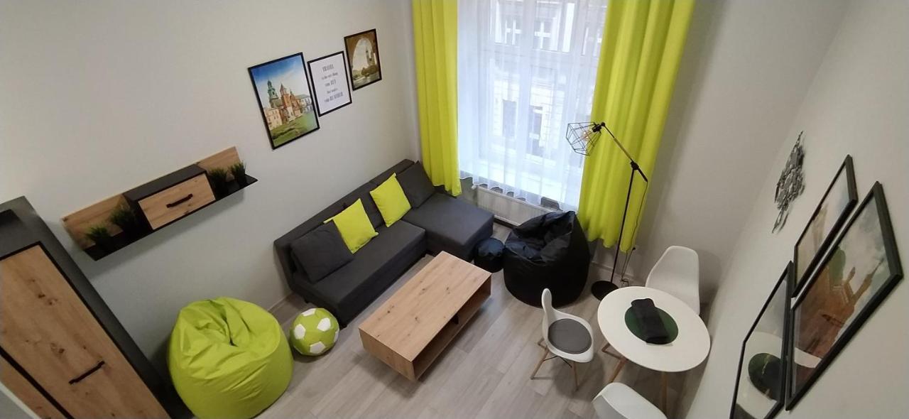 Discover Cracow Aparthostel 크라쿠프 외부 사진