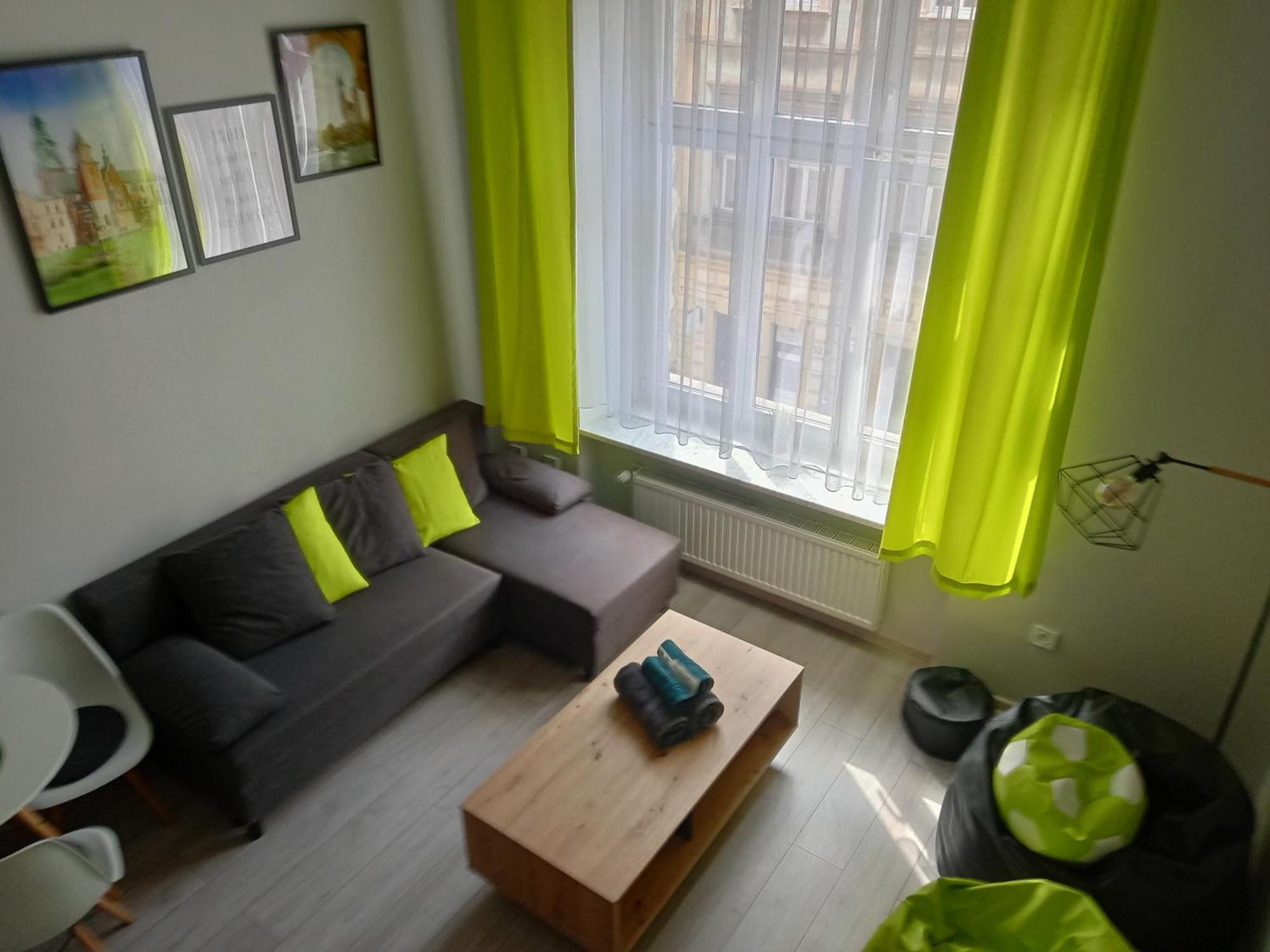 Discover Cracow Aparthostel 크라쿠프 외부 사진